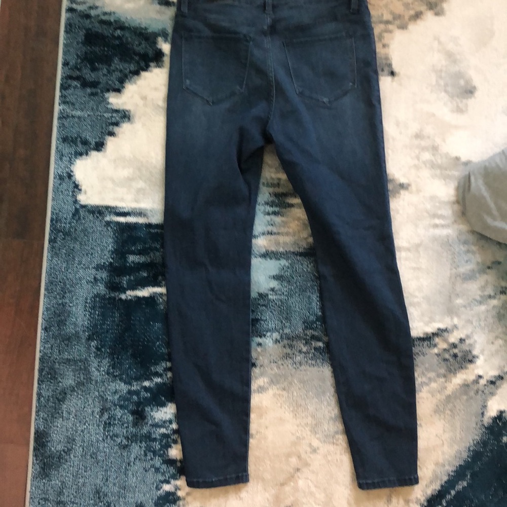 Never worn - Picture 2 of 2